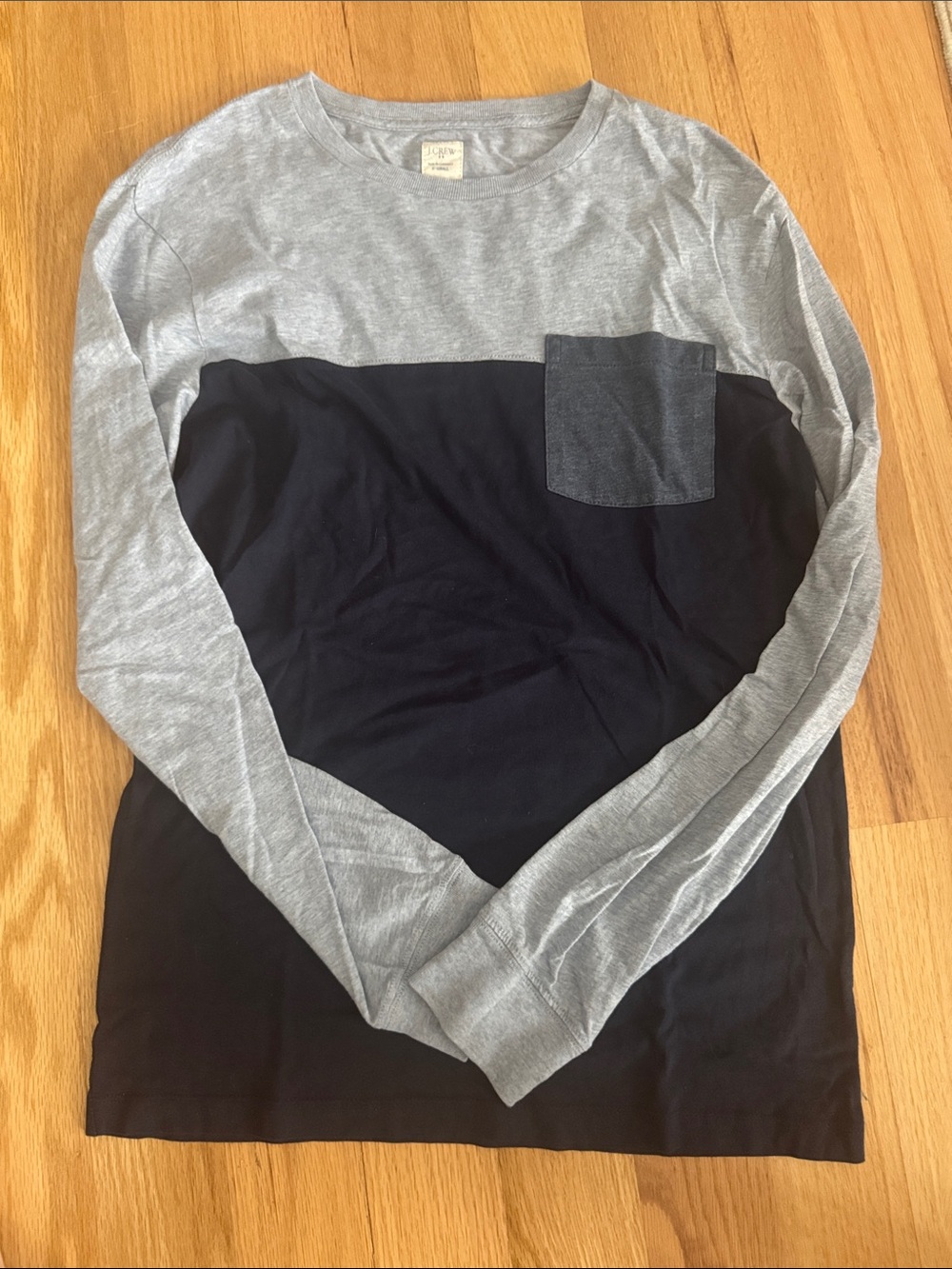 J. Crew men’s Light Heather Blue long Sleeve Tee xsmall